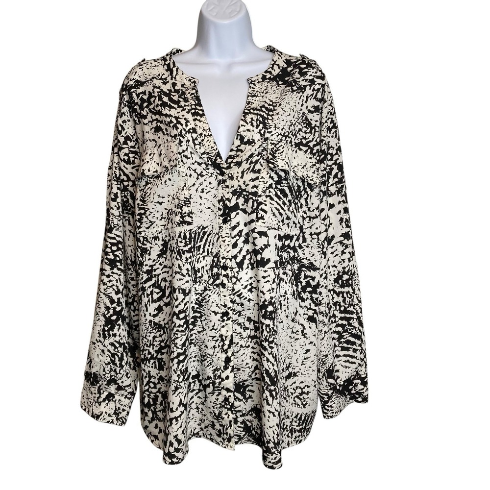 Calvin Klein Women's Black White Animal Print Tunic Top Size‎ 2X Modern Artsy